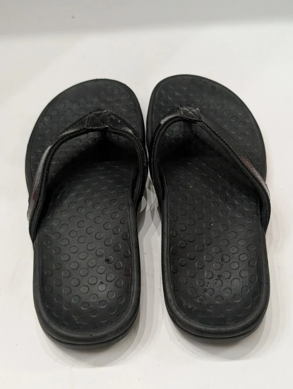 Vionic Women's 8 Tide Black Flip Flops  Sandals Arch Support